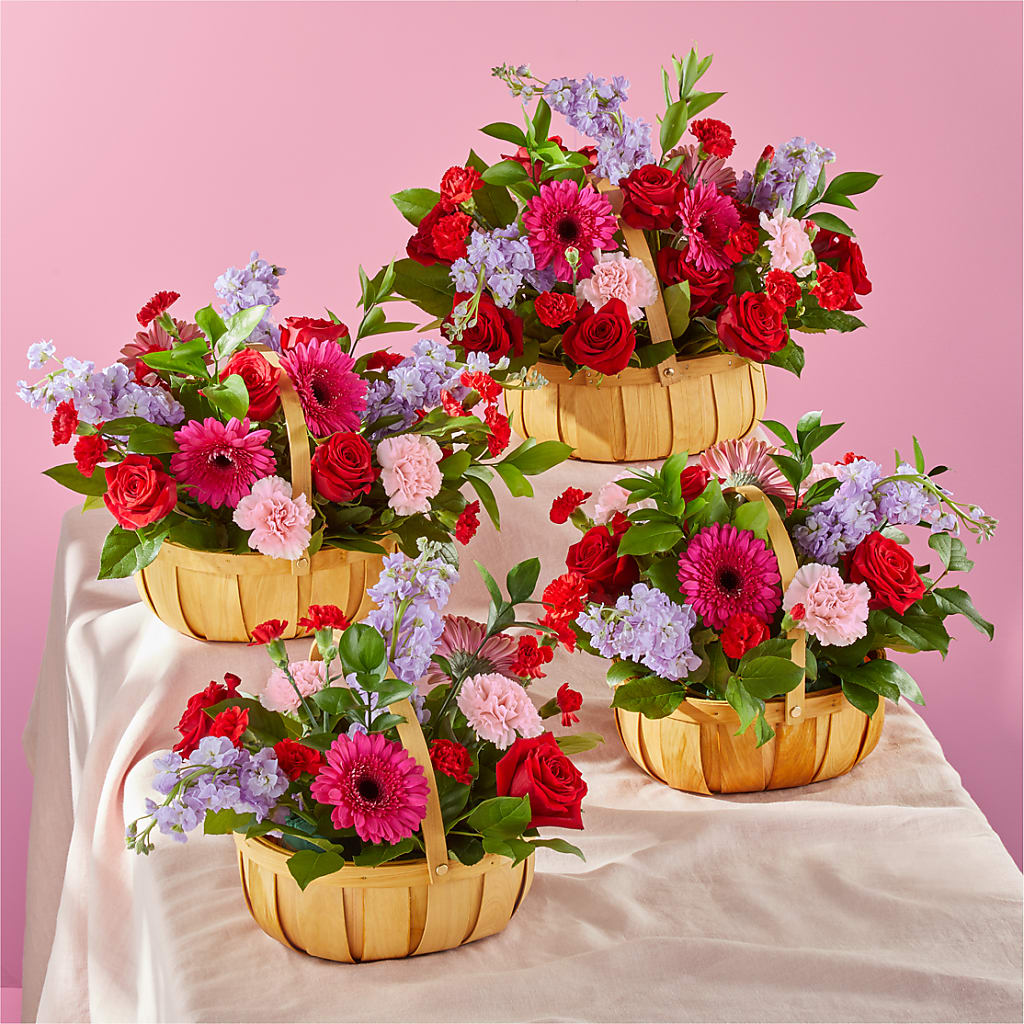 Pink Picnic Basket – Rose And Silk Florist Llc, Lewisville TX