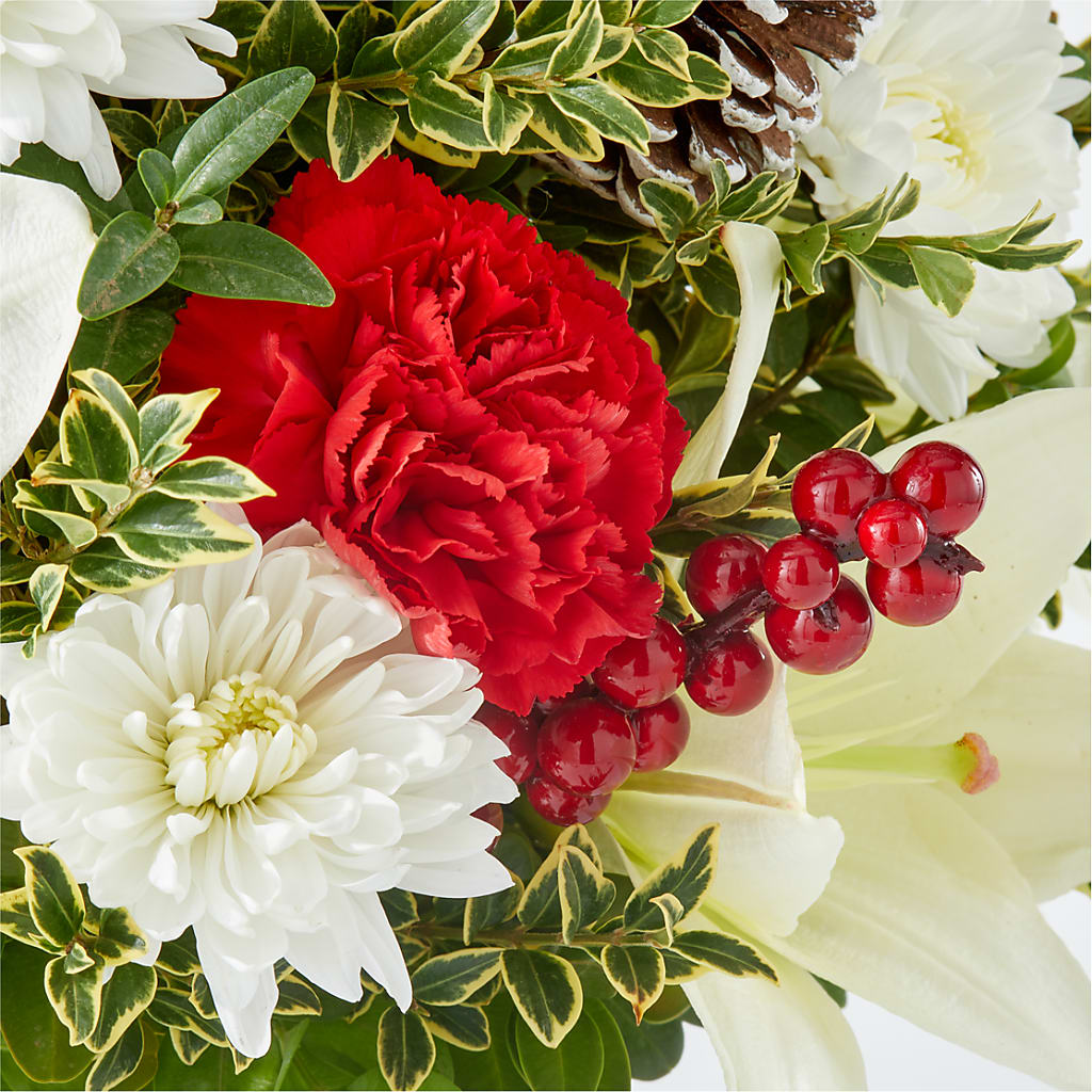 Festive Moments Tree –  Rose And Silk Florist Llc, Lewisville TX