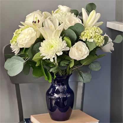 Snowy Dreams Bouquet –  Rose And Silk Florist Llc, Lewisville TX