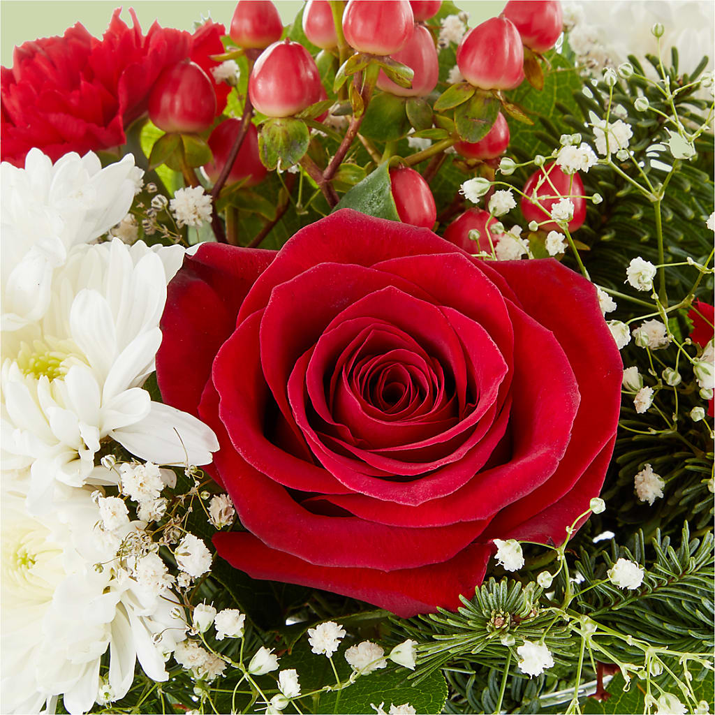 Chance of Flurries Bouquet –  Rose And Silk Florist Llc, Lewisville TX